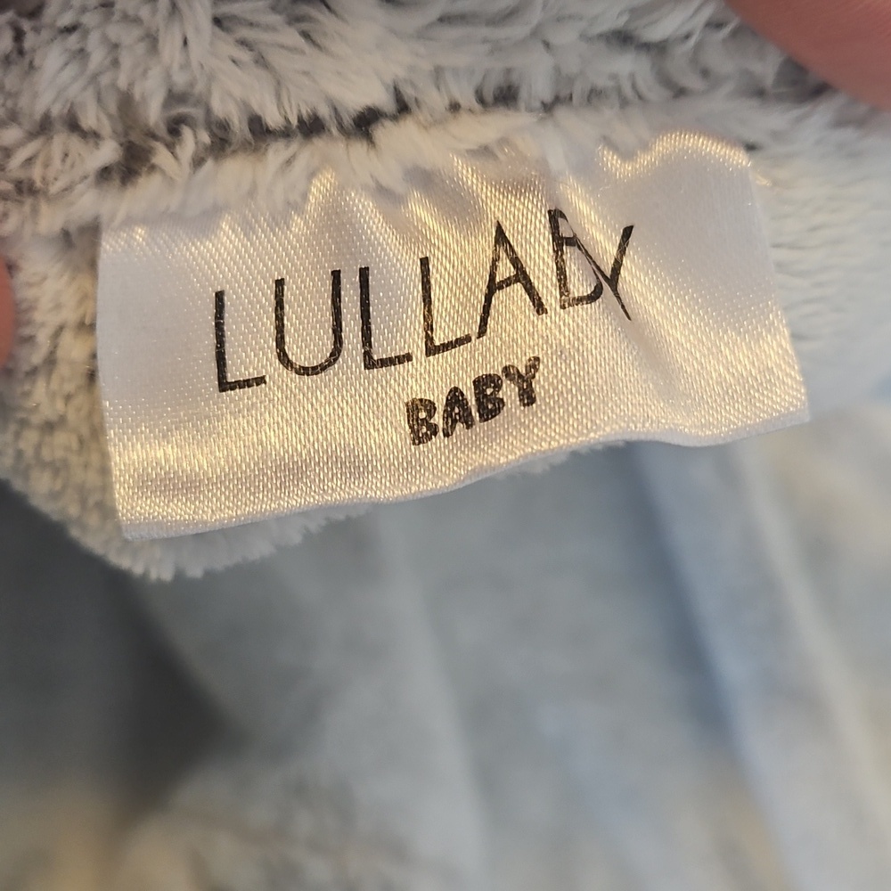 2 Plush Baby Blankets- Light Blue And Gray - Picture 4 of 4
